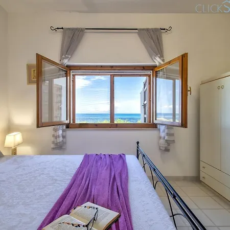 Tonnare Direttamente Sul Mare