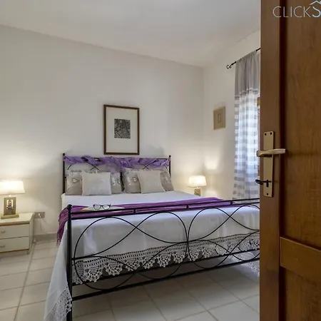 Tonnare Direttamente Sul Mare Villa *