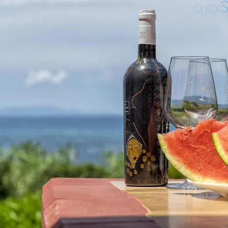 Tonnare Direttamente Sul Mare فيلة