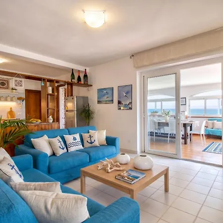 Villa Tonnare Direttamente Sul Mare *